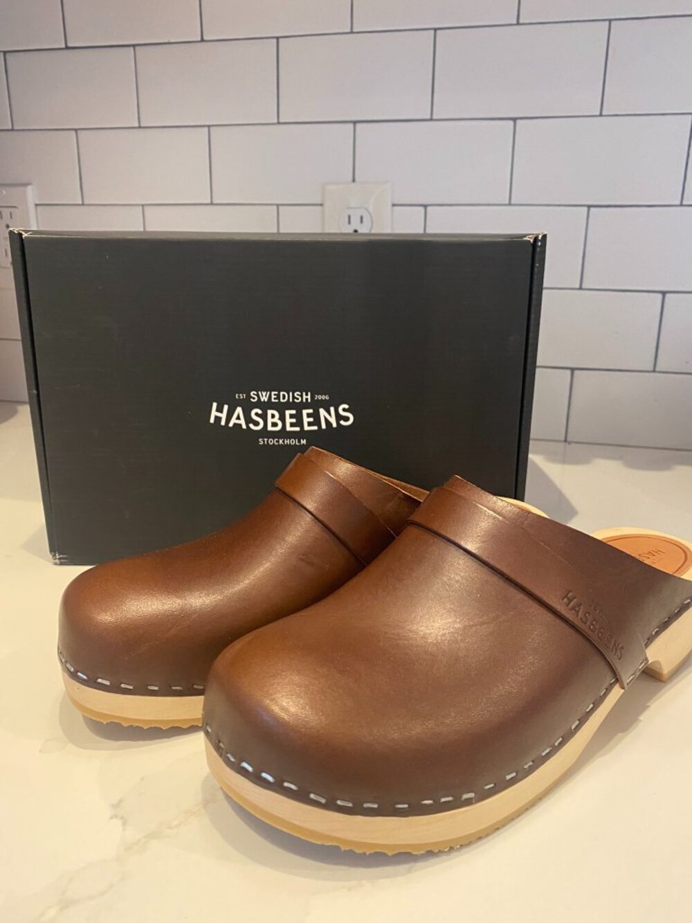 Swedish Hasbeens Husband size 40 NWT